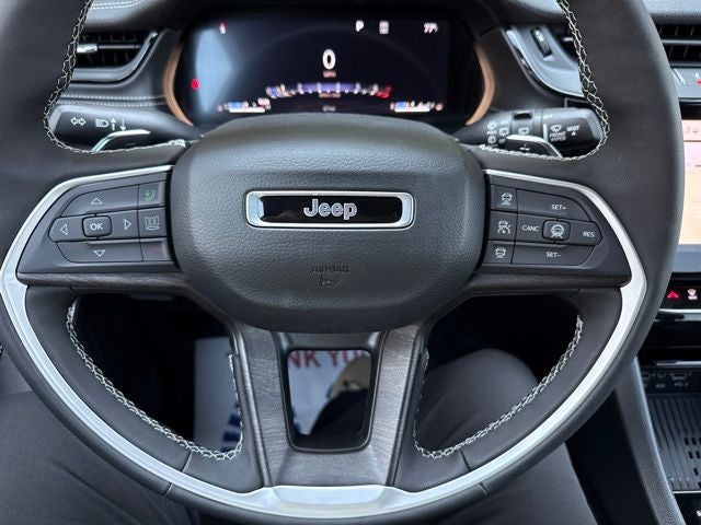 2027 Jeep Grand Cherokee Limited Reserve