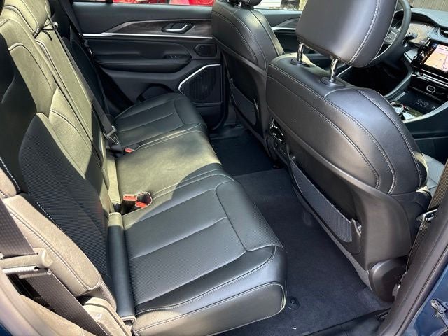 2027 Jeep Grand Cherokee Limited Reserve