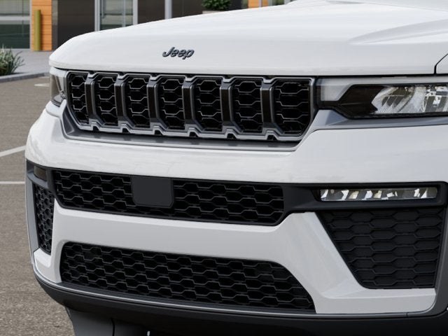 2027 Jeep Grand Cherokee Limited Altitude