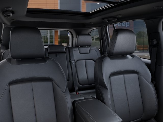 2027 Jeep Grand Cherokee Limited Altitude