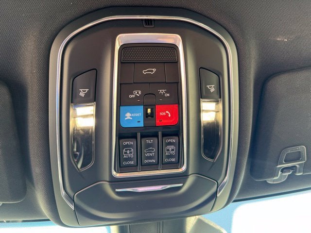 2025 Jeep Grand Cherokee Overland