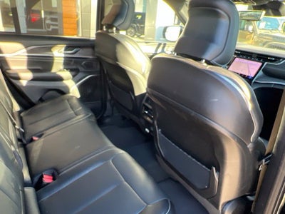 2025 Jeep Grand Cherokee Overland