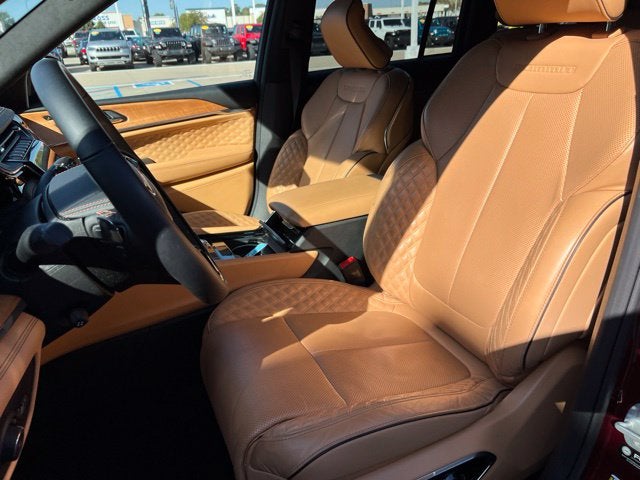 2025 Jeep Grand Cherokee Summit Reserve