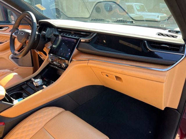 2025 Jeep Grand Cherokee Summit Reserve