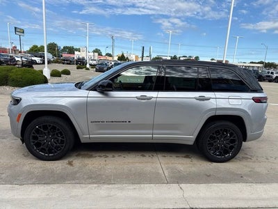 2026 Jeep Grand Cherokee Summit