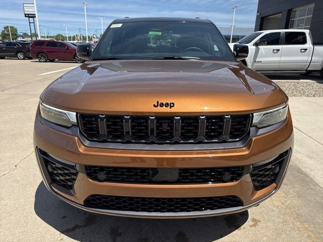 2026 Jeep Grand Cherokee Summit