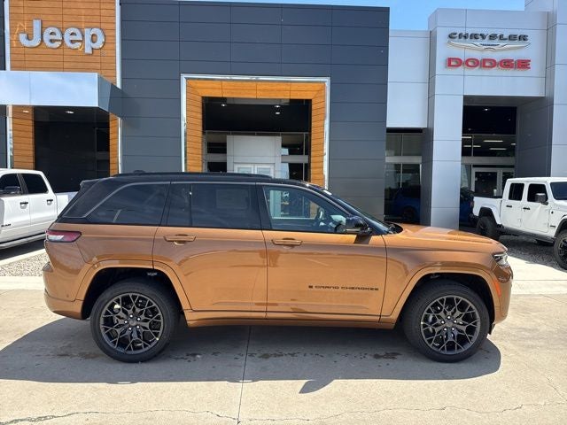 2026 Jeep Grand Cherokee Summit