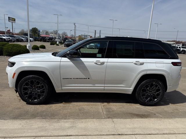 2026 Jeep Grand Cherokee Summit