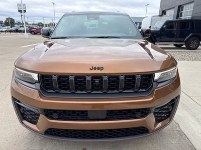 2027 Jeep Grand Cherokee Summit