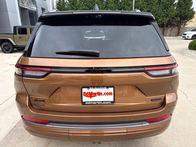 2027 Jeep Grand Cherokee Summit