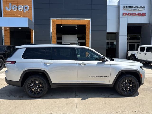 2026 Jeep Grand Cherokee L Altitude