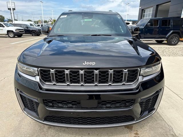 2027 Jeep Grand Cherokee L Limited