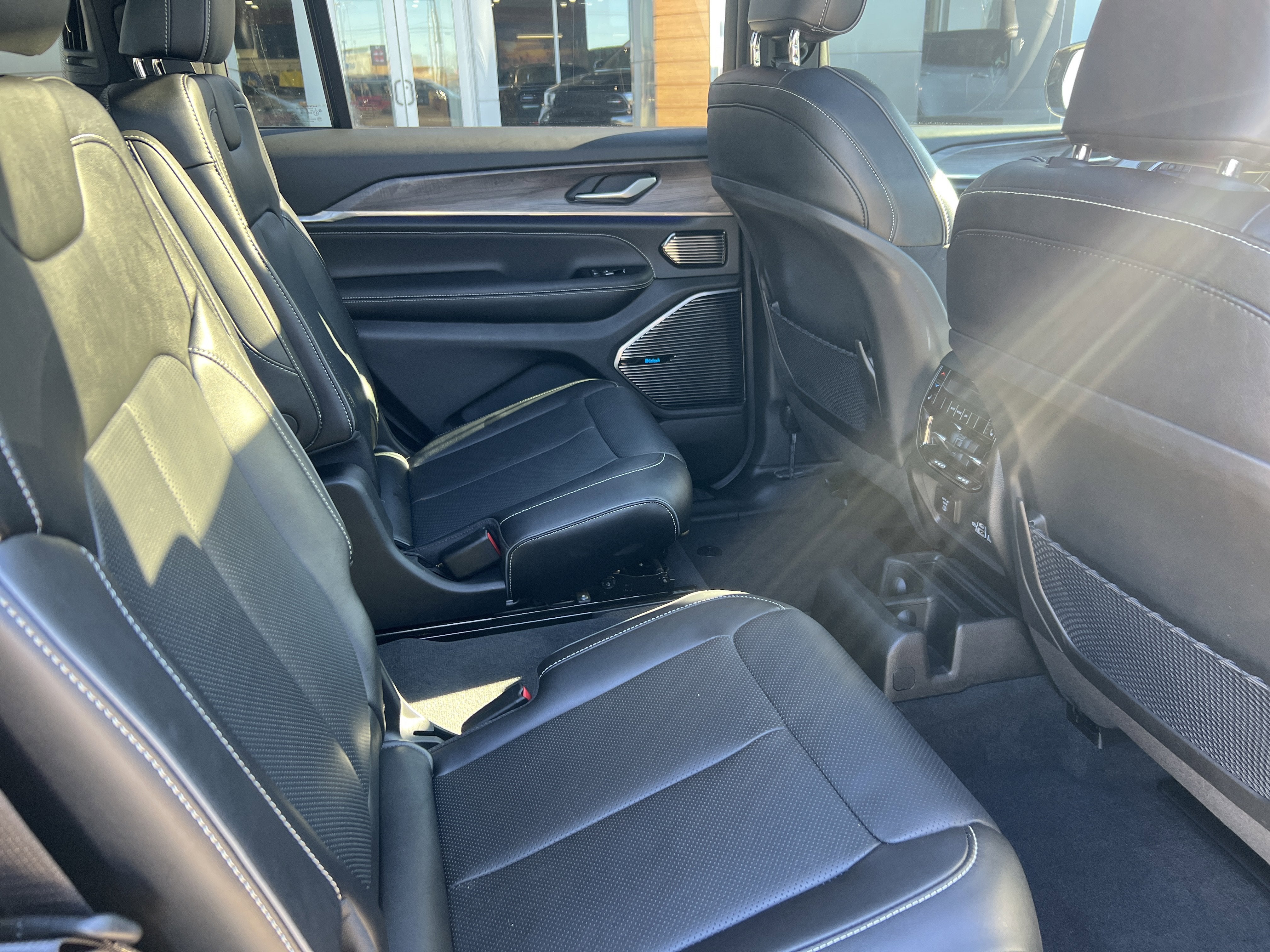 2024 Jeep Grand Cherokee L Overland