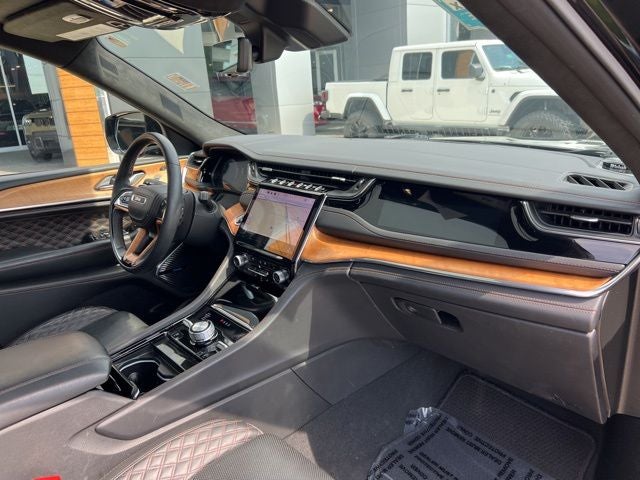 2024 Jeep Grand Cherokee L Summit