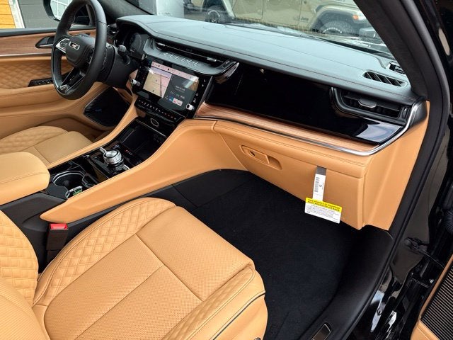 2027 Jeep Grand Cherokee L Summit