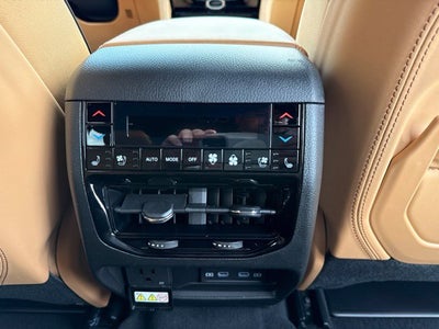 2027 Jeep Grand Cherokee L Summit