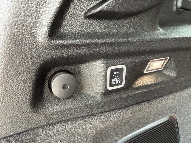 2027 Jeep Grand Cherokee L Summit