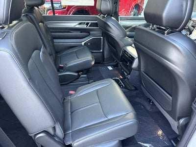 2027 Jeep Grand Wagoneer Upland