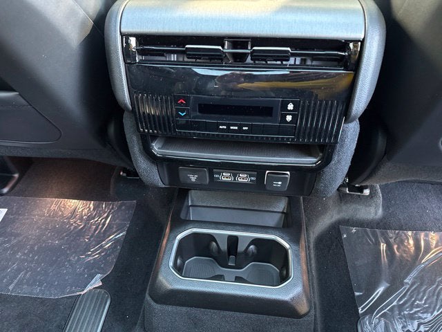 2027 Jeep Grand Wagoneer Upland