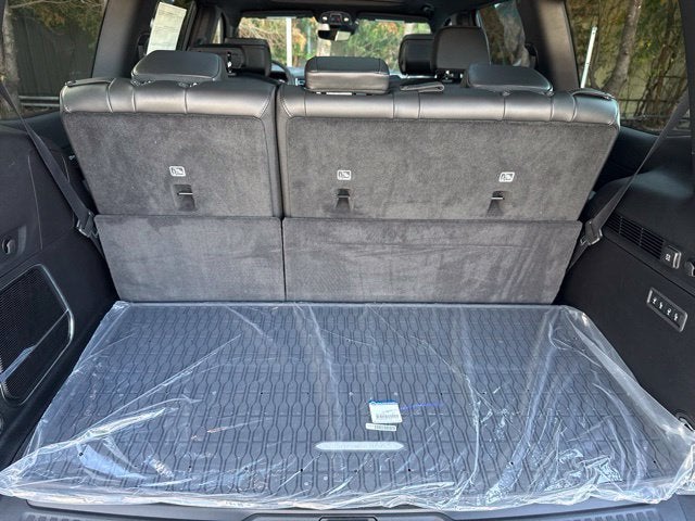 2027 Jeep Grand Wagoneer Upland