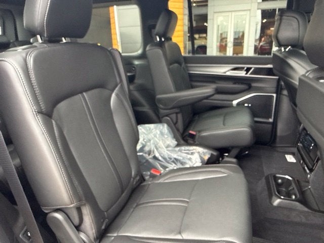 2027 Jeep Grand Wagoneer Upland