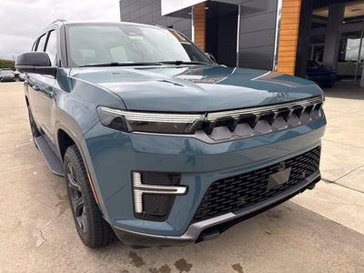 2027 Jeep Grand Wagoneer Upland