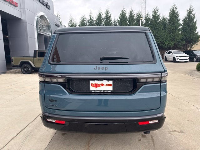 2027 Jeep Grand Wagoneer Upland