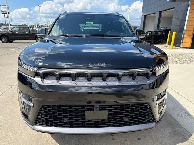 2026 Jeep Grand Wagoneer Limited Reserve