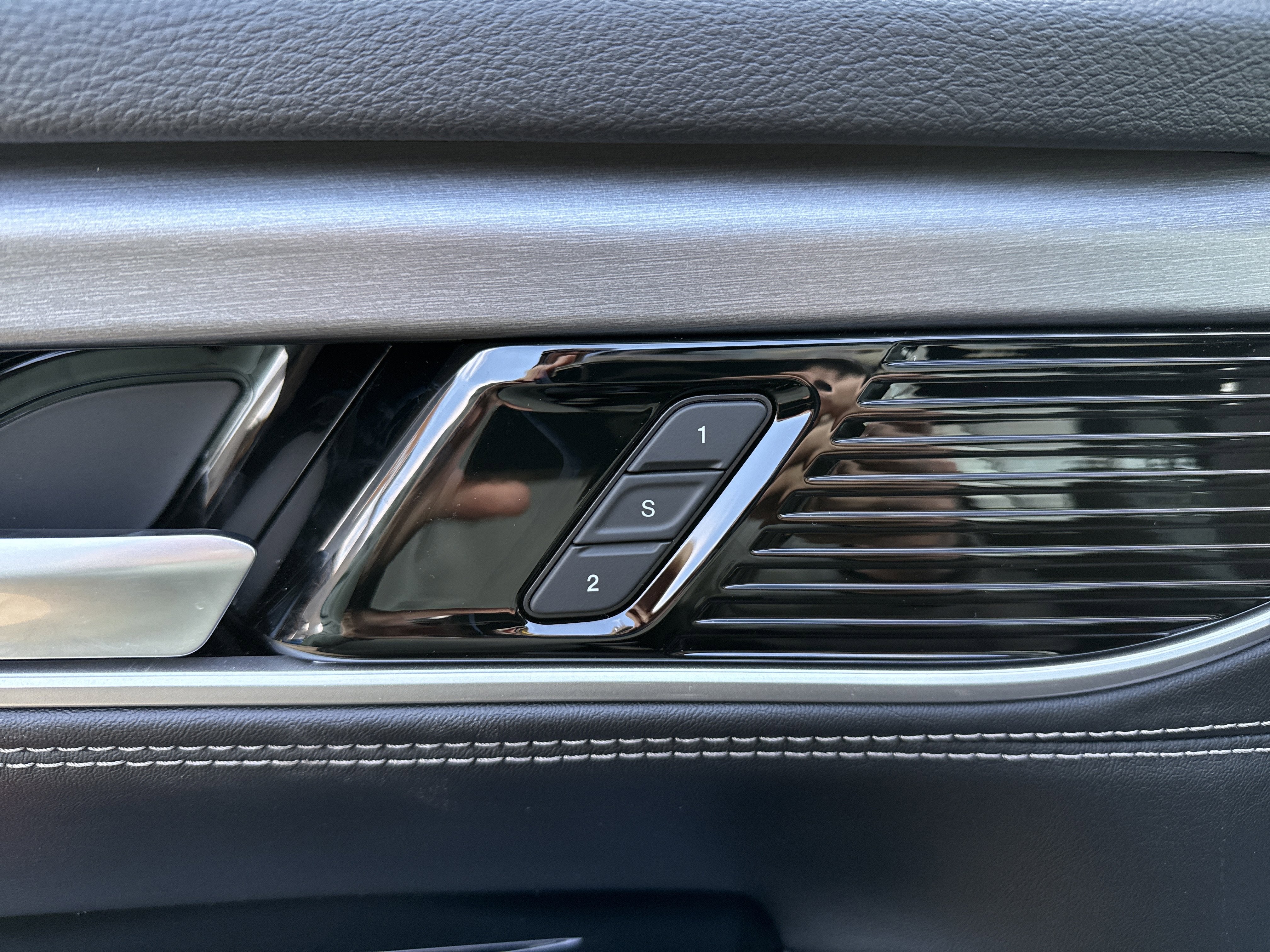 2026 Jeep Grand Wagoneer Limited Reserve 4x4