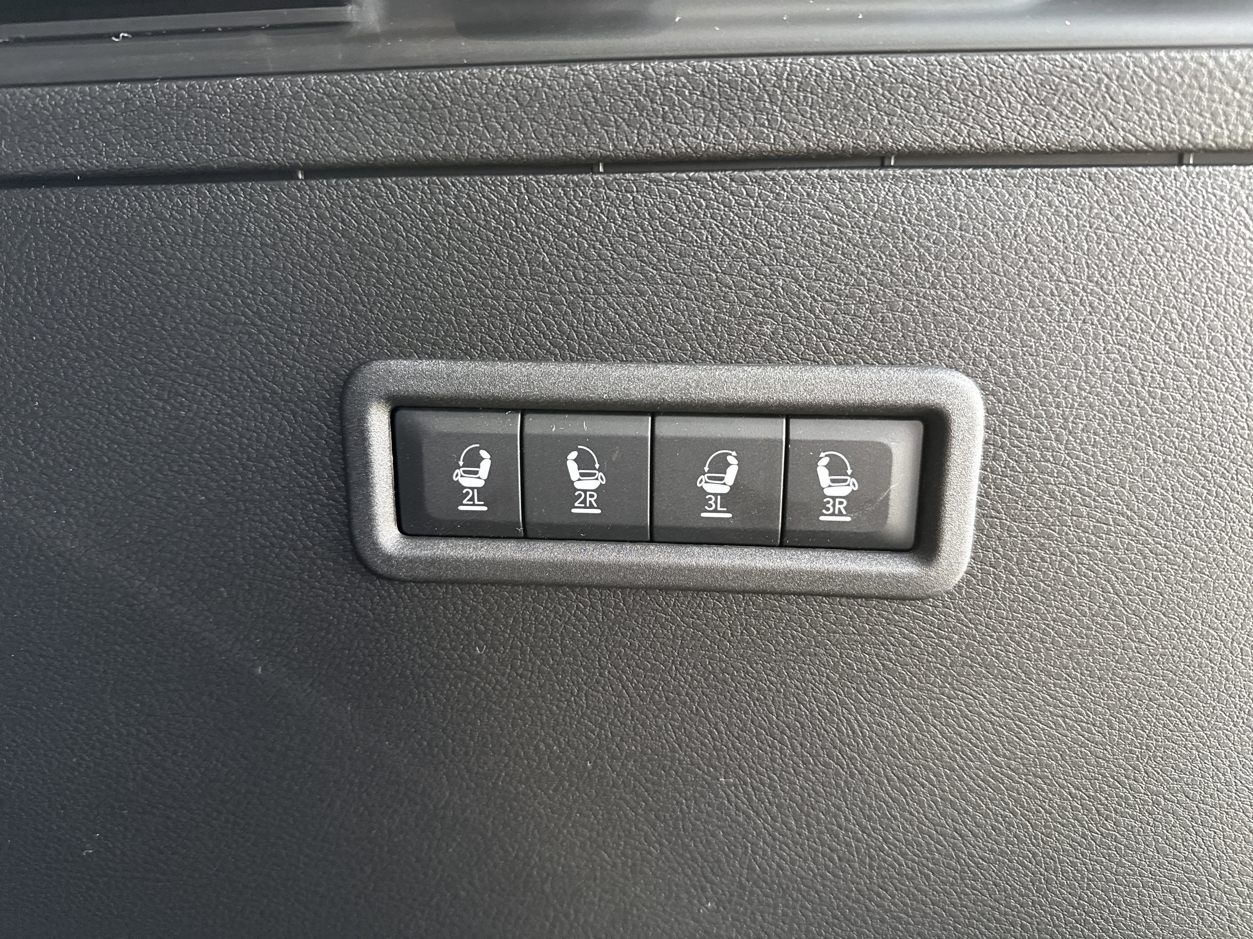 2026 Jeep Grand Wagoneer Limited Reserve 4x4