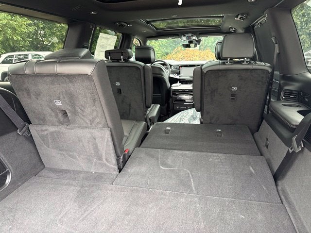 2027 Jeep Grand Wagoneer Overland