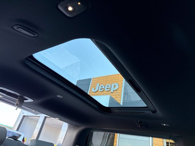 2027 Jeep Grand Wagoneer Overland