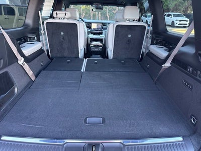 2027 Jeep Grand Wagoneer Overland