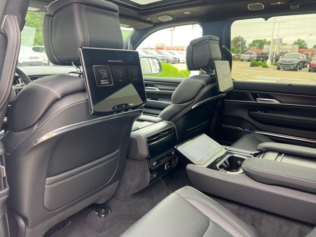 2024 Jeep Grand Wagoneer Series II