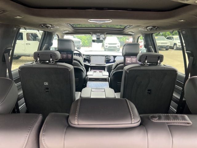 2024 Jeep Grand Wagoneer Series II