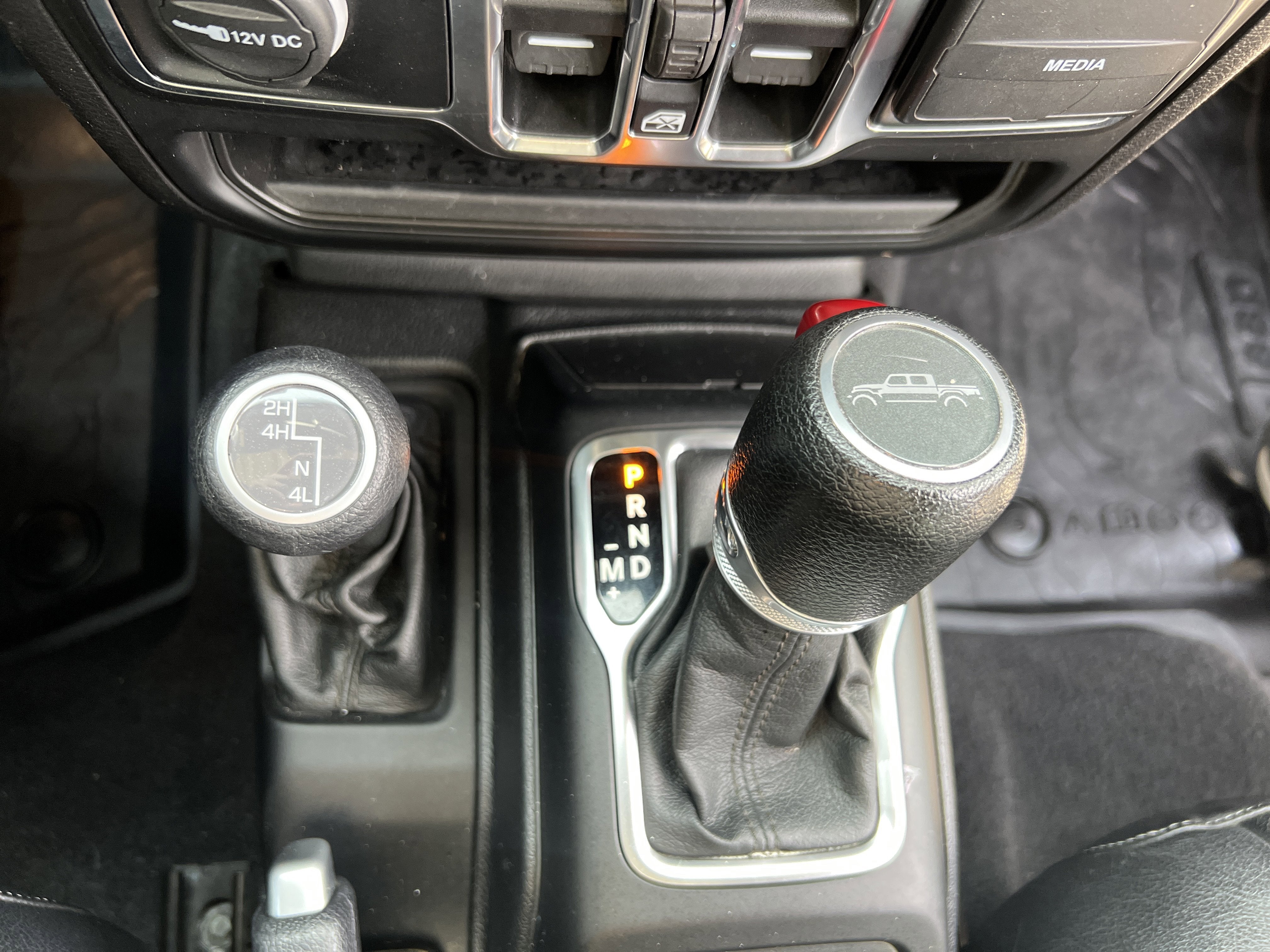 2021 Jeep Gladiator Willys