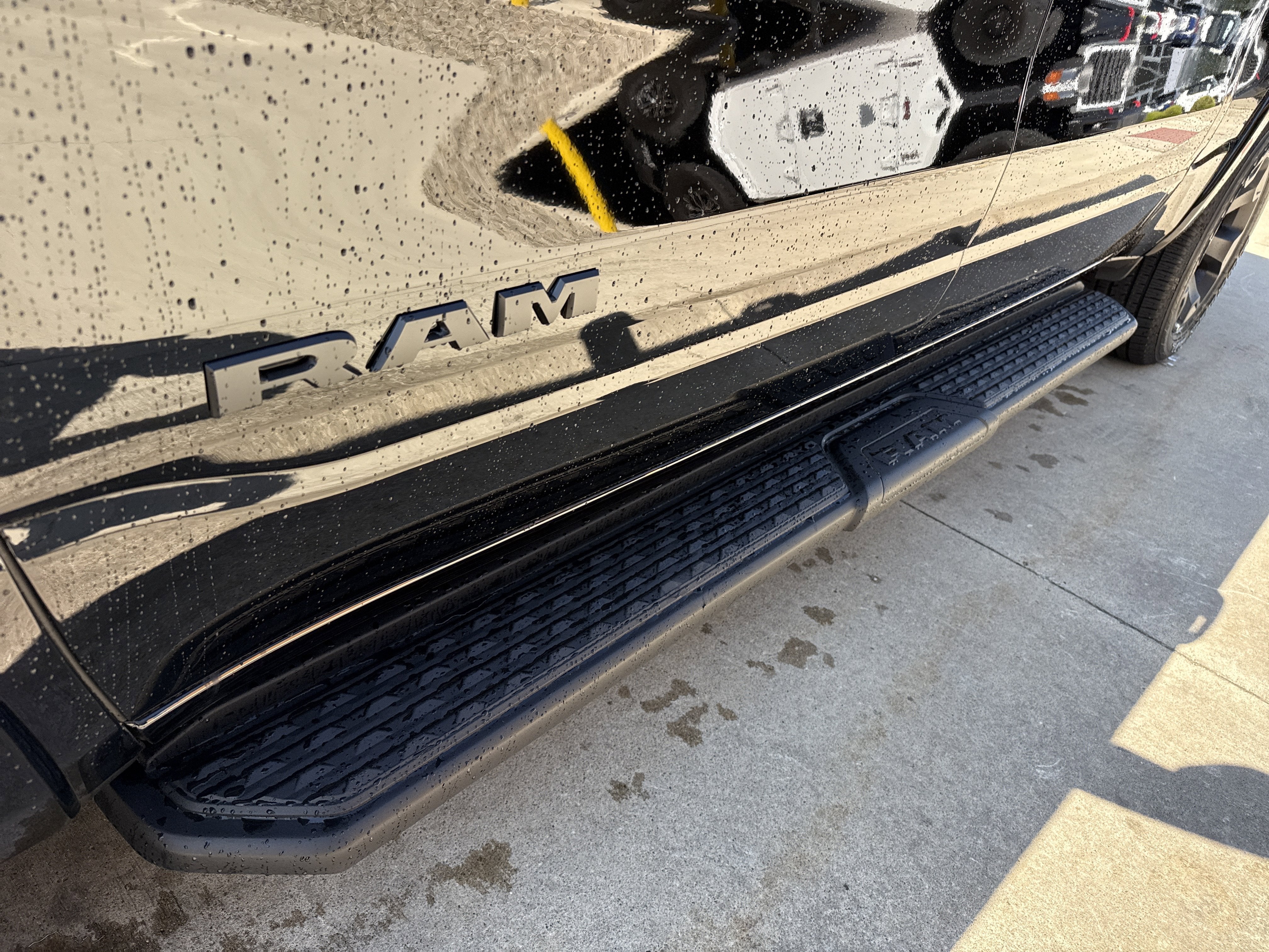 2026 RAM Ram 1500 Big Horn 4x4 Crew Cab 5'7 Box