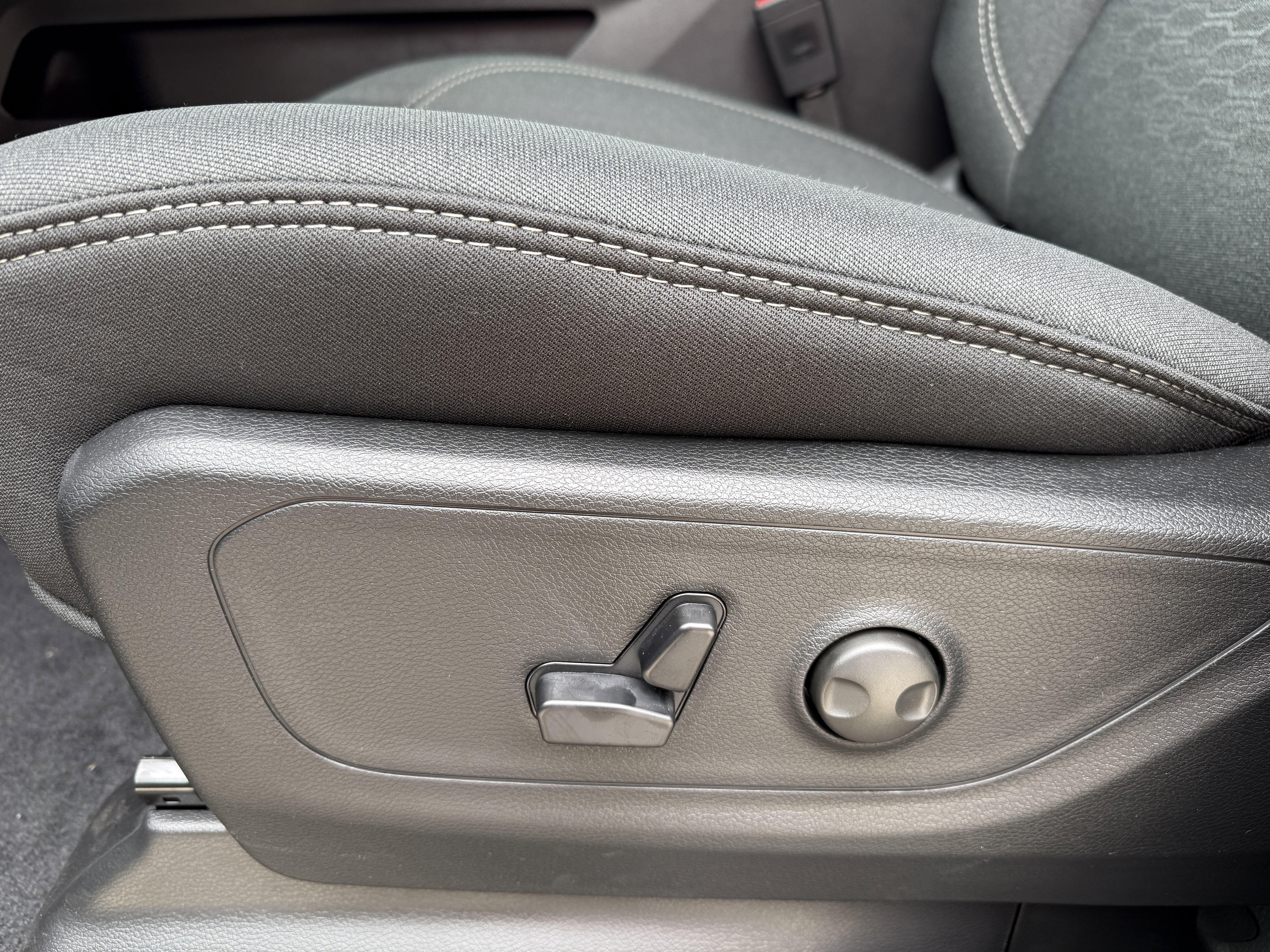 2026 RAM Ram 1500 Big Horn 4x4 Crew Cab 5'7 Box