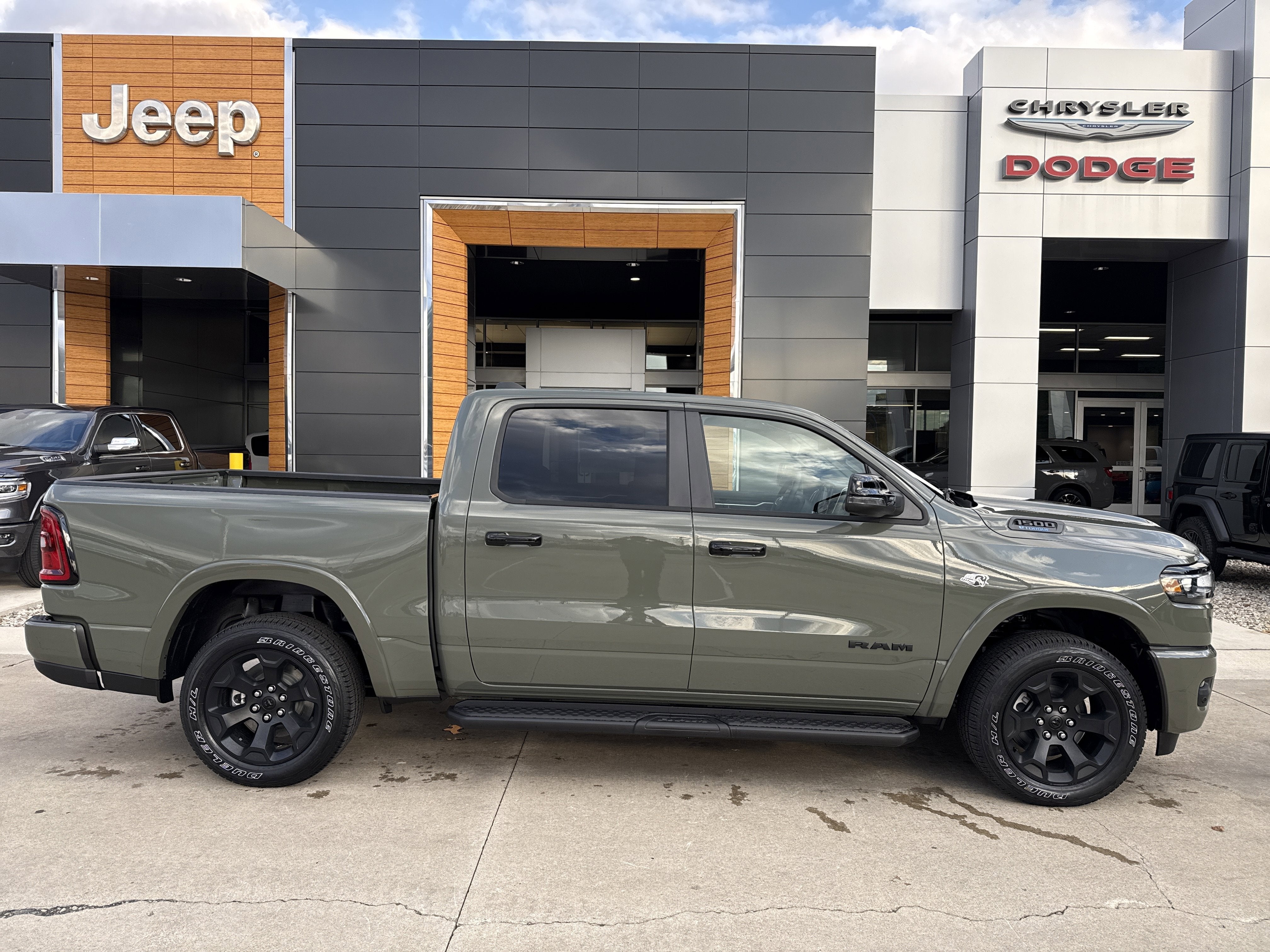2026 RAM Ram 1500 Big Horn 4x4 Crew Cab 5'7 Box