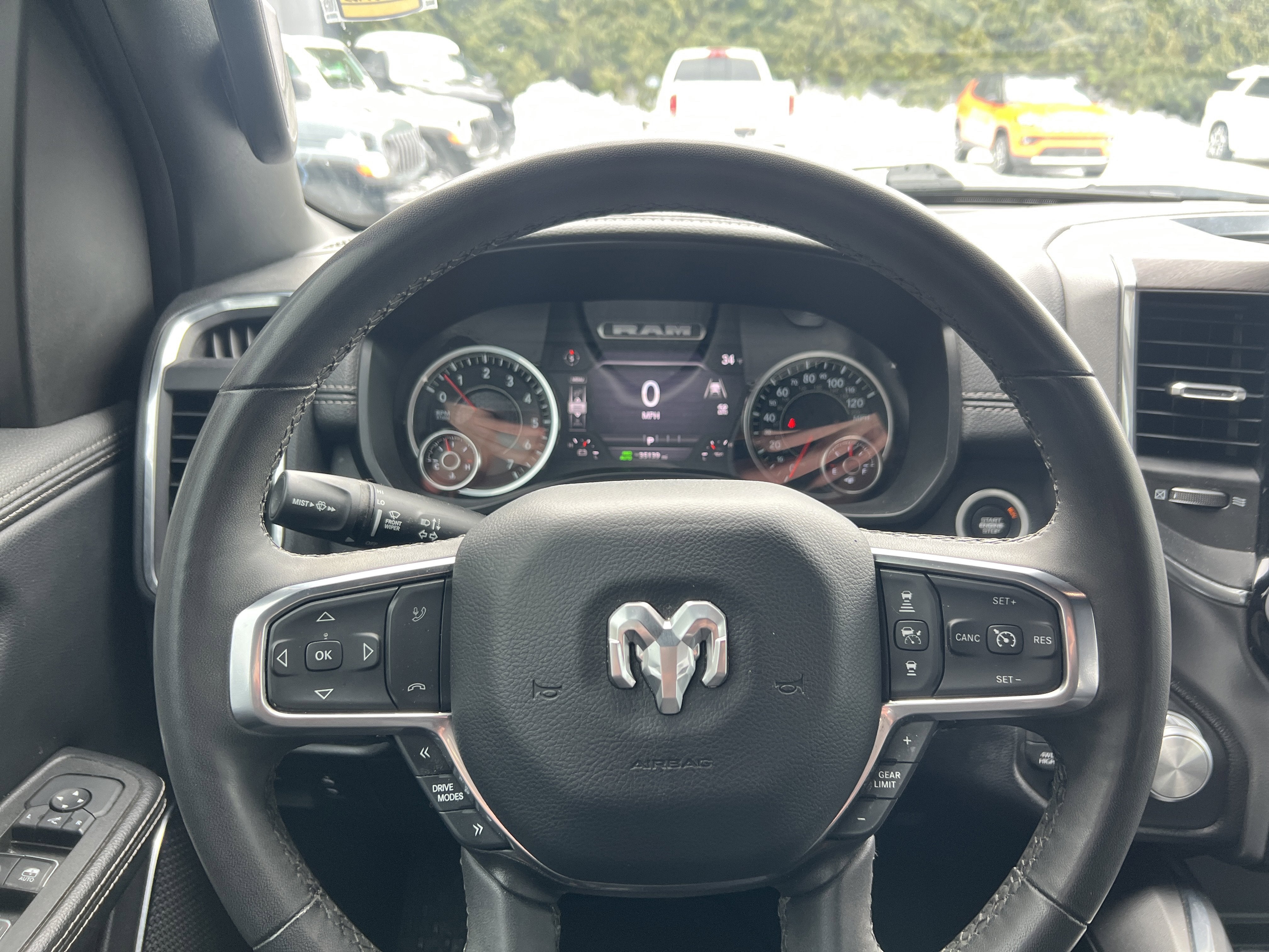 2025 RAM 1500 Laramie