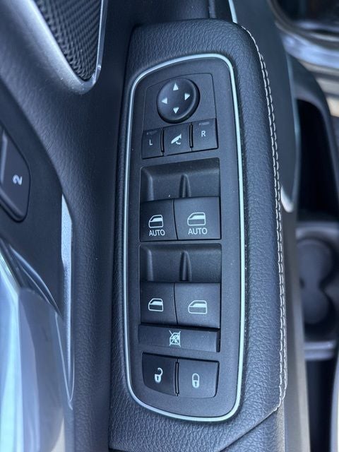 2023 RAM Ram 1500 Laramie