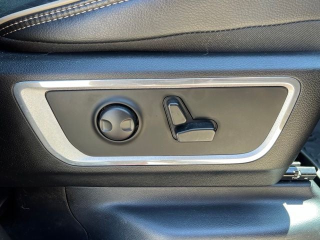 2023 RAM Ram 1500 Laramie