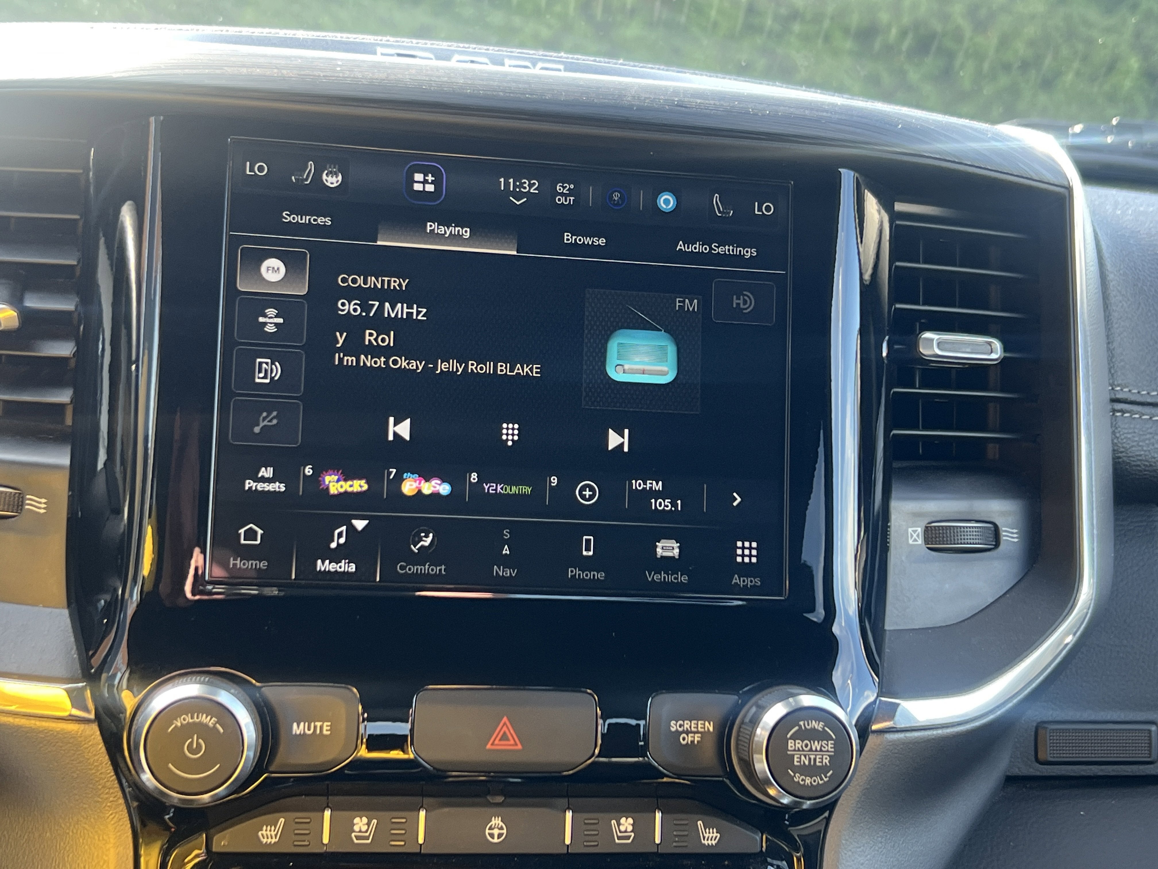 2024 RAM 1500 Laramie