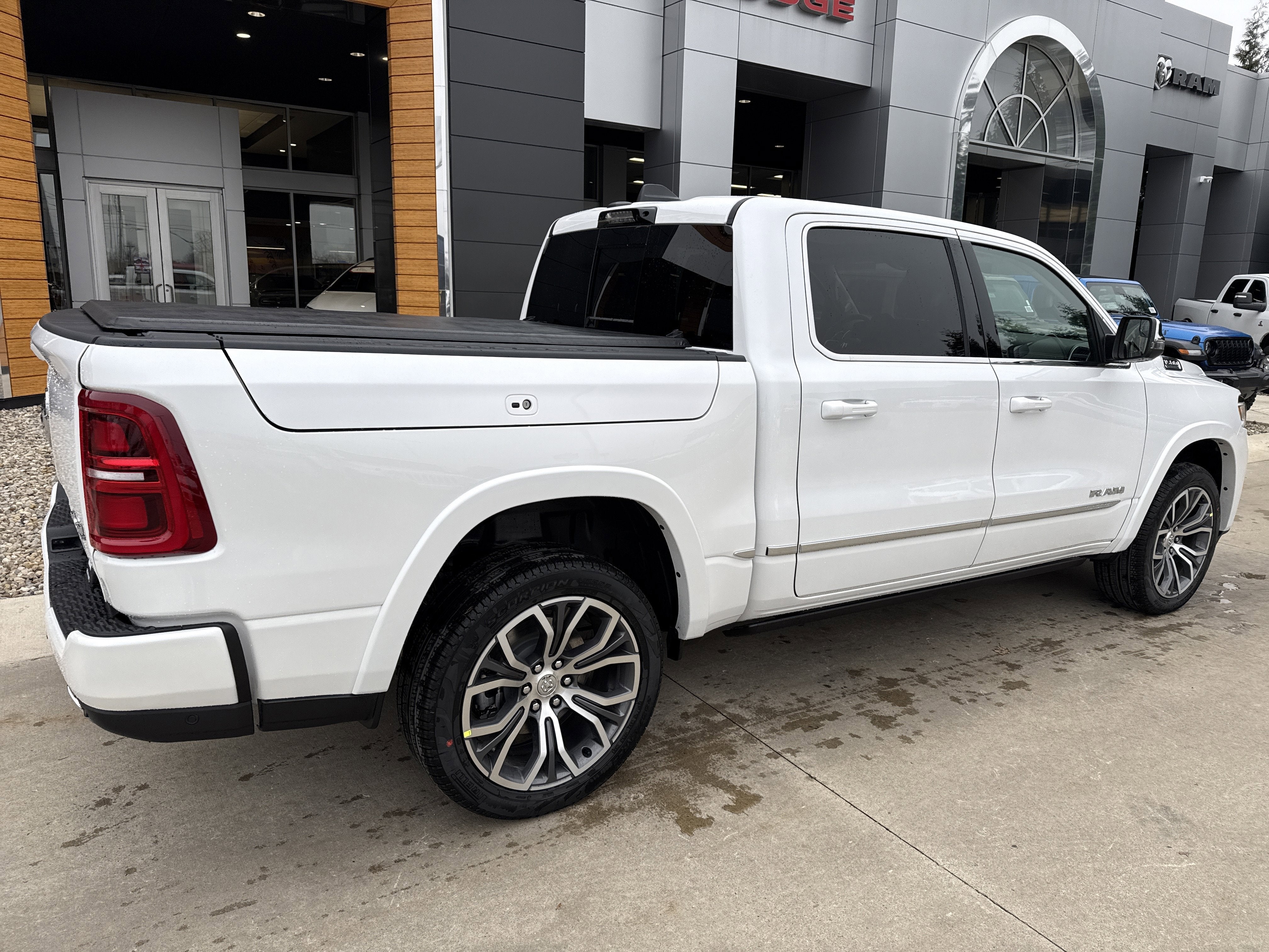 2026 RAM Ram 1500 Tungsten 4x4 Crew Cab 5'7 Box