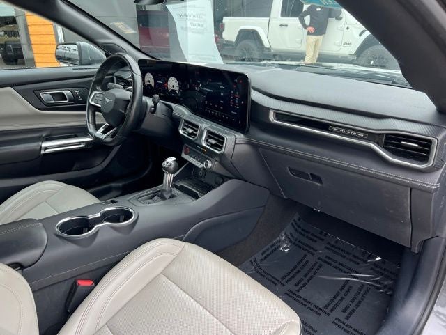 2024 Ford Mustang EcoBoost Premium
