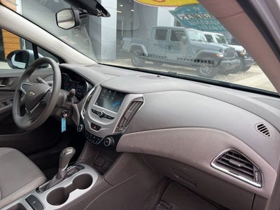 2018 Chevrolet Cruze LS