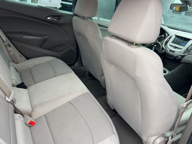 2018 Chevrolet Cruze LS