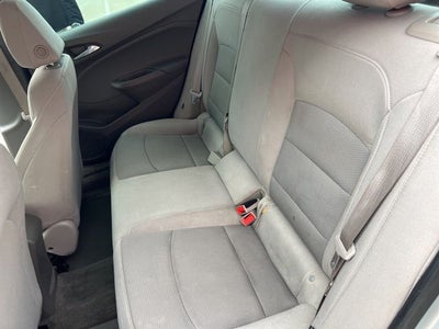 2018 Chevrolet Cruze LS