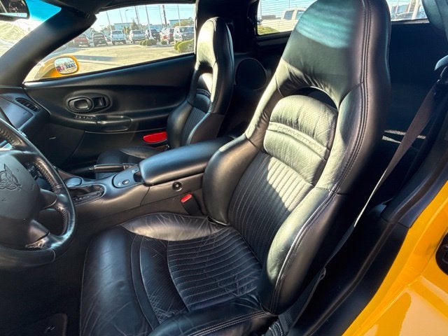 2003 Chevrolet Corvette Base