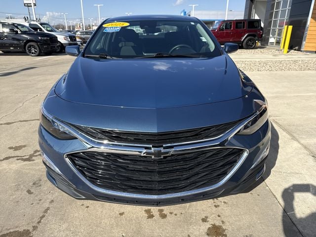 2025 Chevrolet Malibu RS